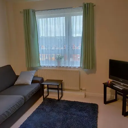 Double Room In A Top Floor Shared Apartment Northampton Exterior photo